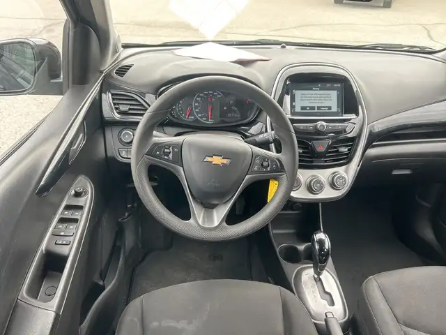 2018 Chevrolet Spark LT, AUTO, CLEAN CARFAX, BACK UP CAMERA! - Photo 12