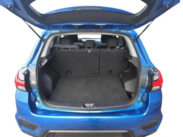 2024 Mitsubishi RVR SE SE | Heated Seats | Blind Spot - Photo 8