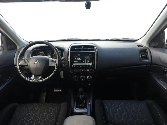 2024 Mitsubishi RVR SE SE | Heated Seats | Blind Spot - Photo 12