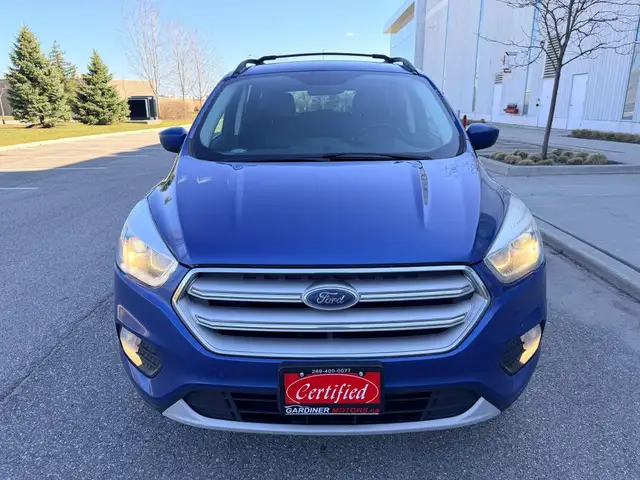 2018 Ford Escape SEL 4dr 4x4 Automatic - Photo 2