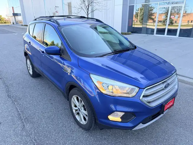 2018 Ford Escape SEL 4dr 4x4 Automatic - Photo 6