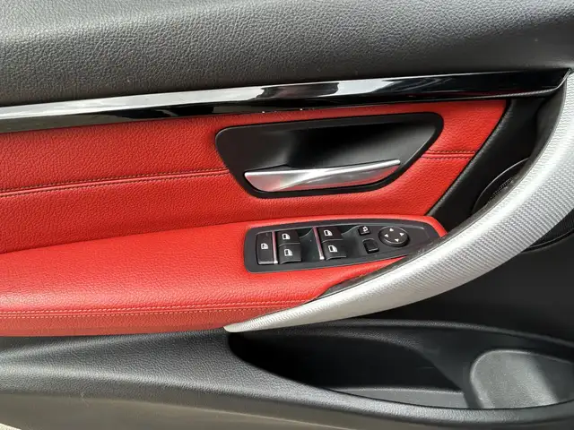 2018 BMW 3-Series 330i xDRIVE M-SPORT PKG AWD SEDAN/NAVI/BACK-UP - Photo 33