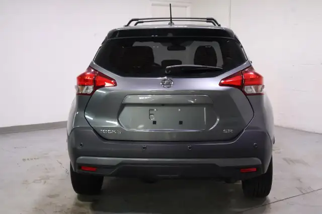2020 Nissan Kicks SR | ONE OWNER | CLEAN CARFAX - Photo 5