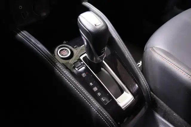 2020 Nissan Kicks SR | ONE OWNER | CLEAN CARFAX - Photo 19