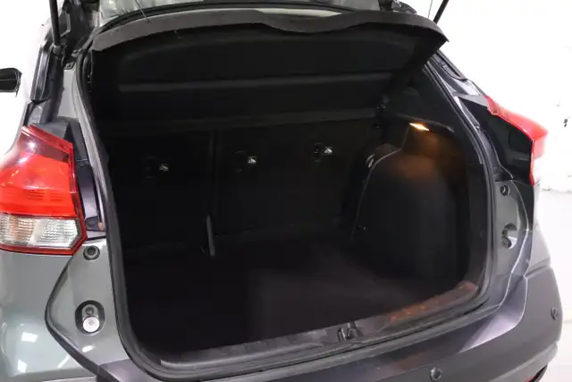 2020 Nissan Kicks SR | ONE OWNER | CLEAN CARFAX - Photo 23