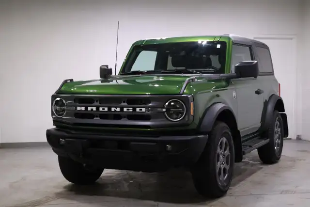 2023 Ford Bronco Base 2 Door 4x4 for sale - Photo 2