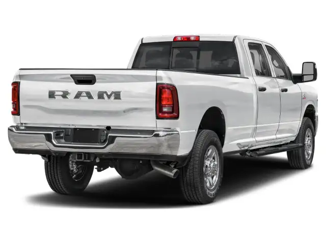 2026 RAM 3500 Big Horn - Photo 2