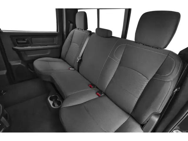 2026 RAM 3500 Big Horn - Photo 10