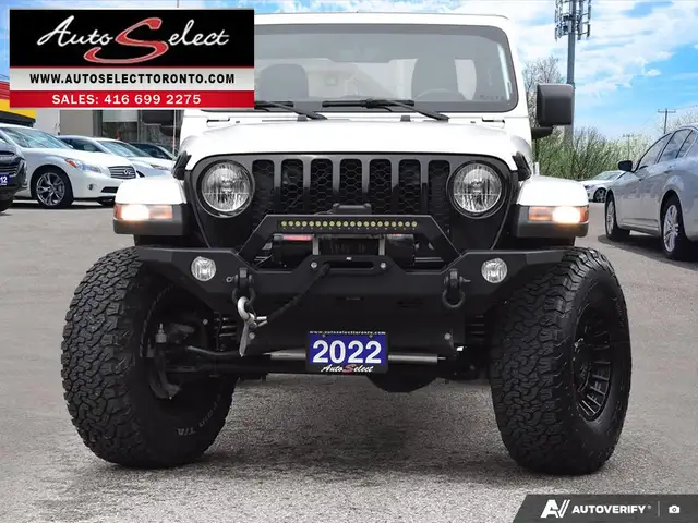 2022 Jeep Gladiator Sport 4x4 - Altitude Pkg - Clean Carfax -... - Photo 2