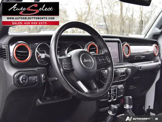 2022 Jeep Gladiator Sport 4x4 - Altitude Pkg - Clean Carfax -... - Photo 16