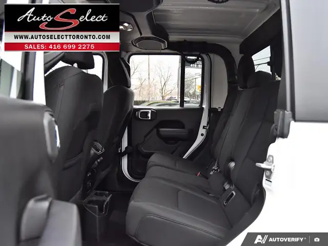 2022 Jeep Gladiator Sport 4x4 - Altitude Pkg - Clean Carfax -... - Photo 28