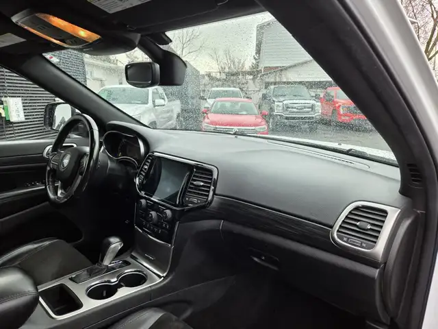 Jeep Grand Cherokee Altitude 2019 ALTITUDE PNEUS NEUFS NAVIGATIO - Photo 10