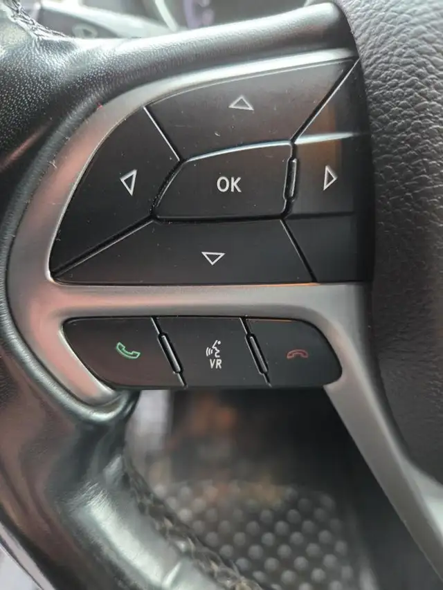 Jeep Grand Cherokee Altitude 2019 ALTITUDE PNEUS NEUFS NAVIGATIO - Photo 18