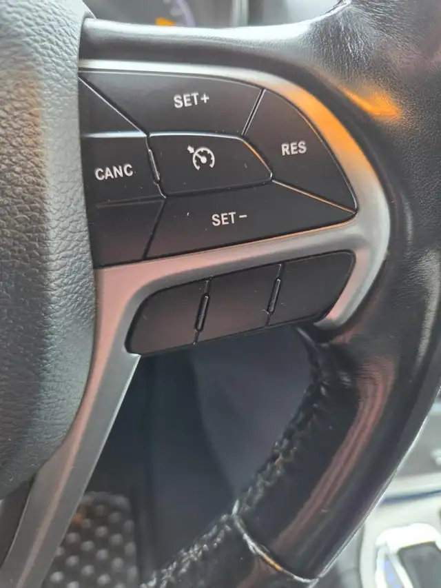 Jeep Grand Cherokee Altitude 2019 ALTITUDE PNEUS NEUFS NAVIGATIO - Photo 19