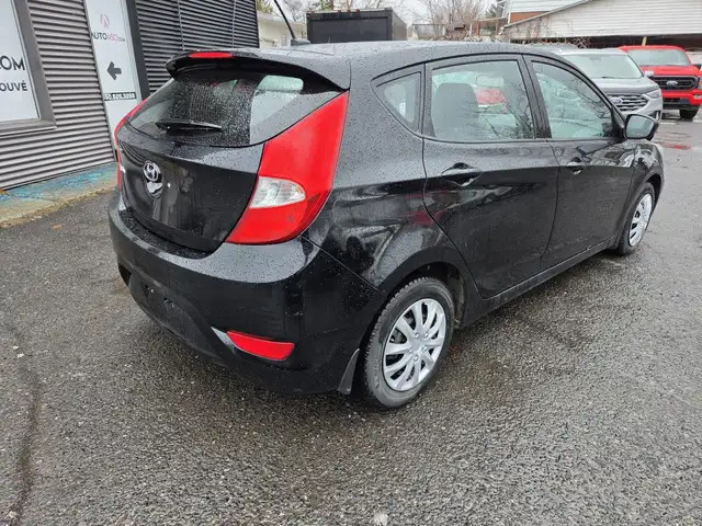 Hyundai Accent GL 2017 GL FREINS NEUFS A/C SIEGES CHAUFFANTS - Photo 7