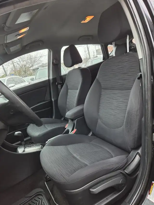 Hyundai Accent GL 2017 GL FREINS NEUFS A/C SIEGES CHAUFFANTS - Photo 15