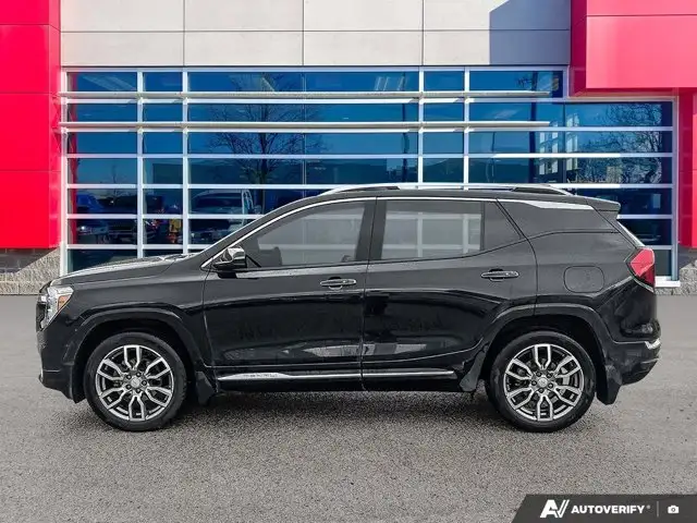 2024 GMC Terrain Denali | Leather | Sunroof | Navigation - Photo 2