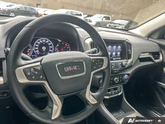 2024 GMC Terrain Denali | Leather | Sunroof | Navigation - Photo 10