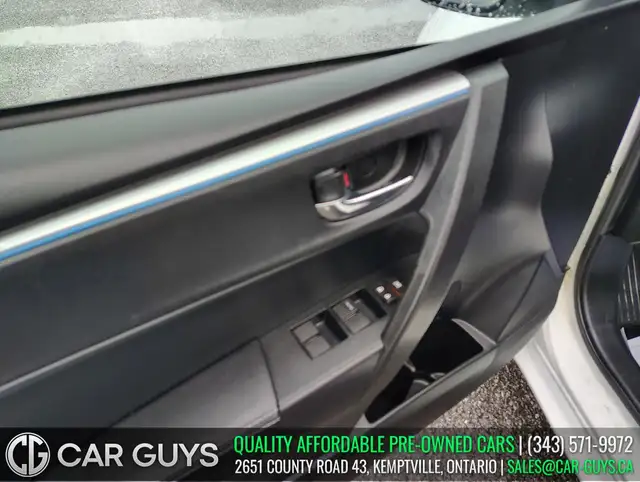 2014 Toyota Corolla - Photo 12