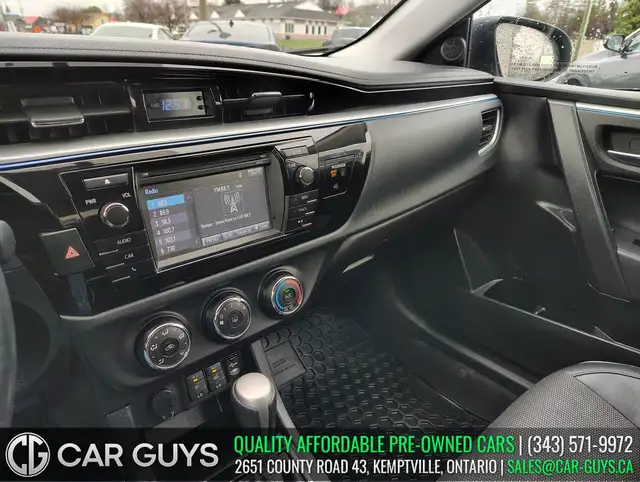 2014 Toyota Corolla - Photo 18