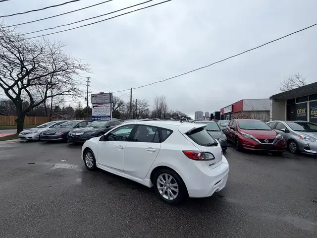 2012 Mazda 3 Sedan i-TOURING 116KM CERTIFIED-WARRANTY - Photo 4