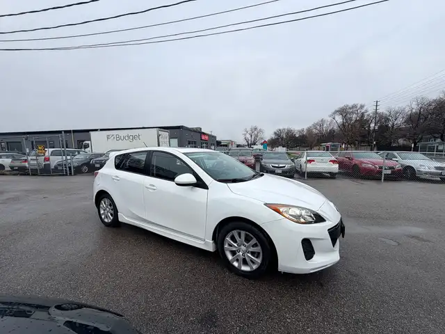 2012 Mazda 3 Sedan i-TOURING 116KM CERTIFIED-WARRANTY - Photo 11