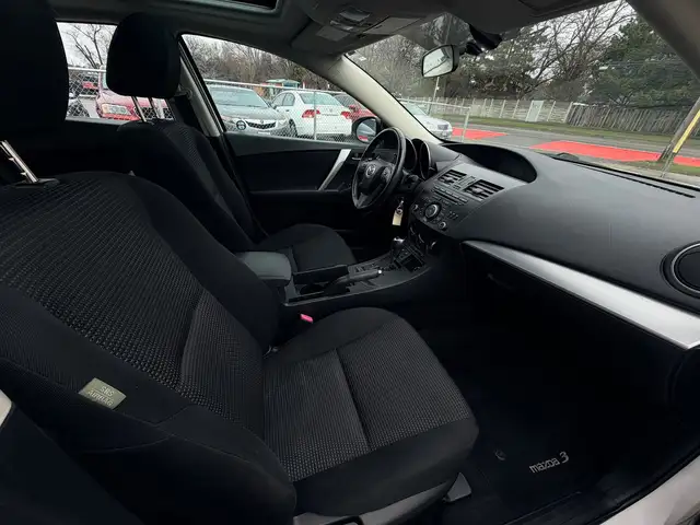 2012 Mazda 3 Sedan i-TOURING 116KM CERTIFIED-WARRANTY - Photo 17