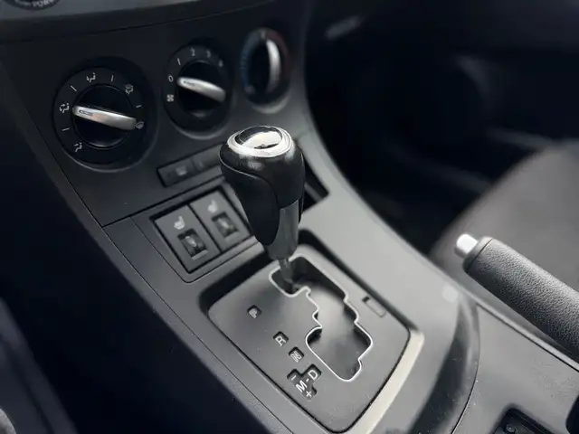 2012 Mazda 3 Sedan i-TOURING 116KM CERTIFIED-WARRANTY - Photo 23