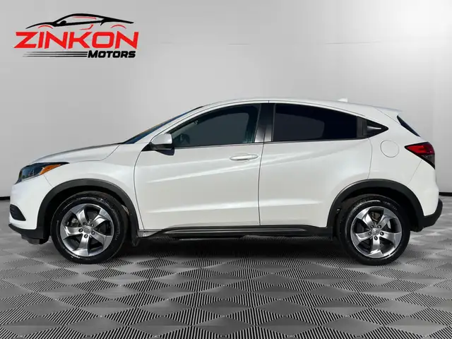 2019 Honda HR-V LX | AWD | ONE-OWNER | BACK-UP CAM | CAR-PLAY | - Photo 2