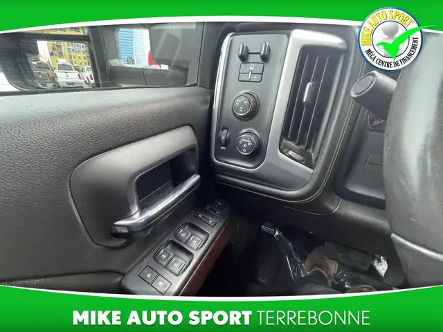 GMC Sierra Z71 1500 SLE cabine double 4RM, 143,5 po 2016 à vendr - Photo 10