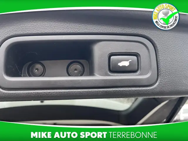 Honda Pilot 4 RM 4 portes Touring 2017 CUIR! 4X4! - Photo 8