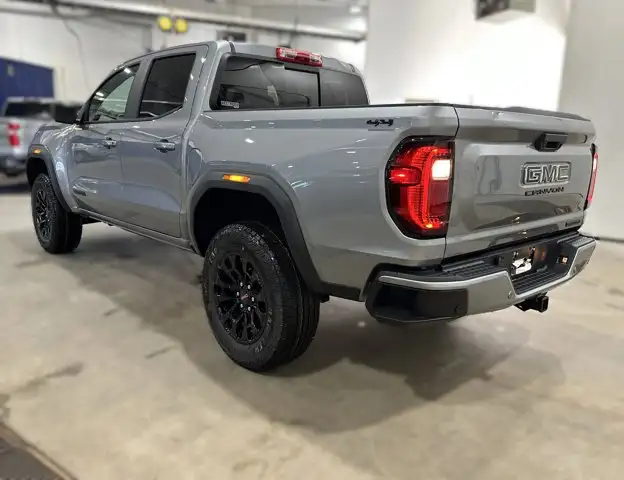 2026 GMC Canyon Elevation - Photo 3