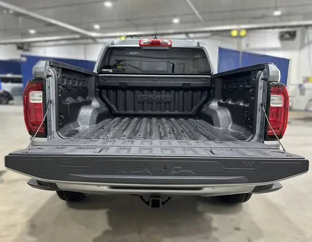 2026 GMC Canyon Elevation - Photo 6