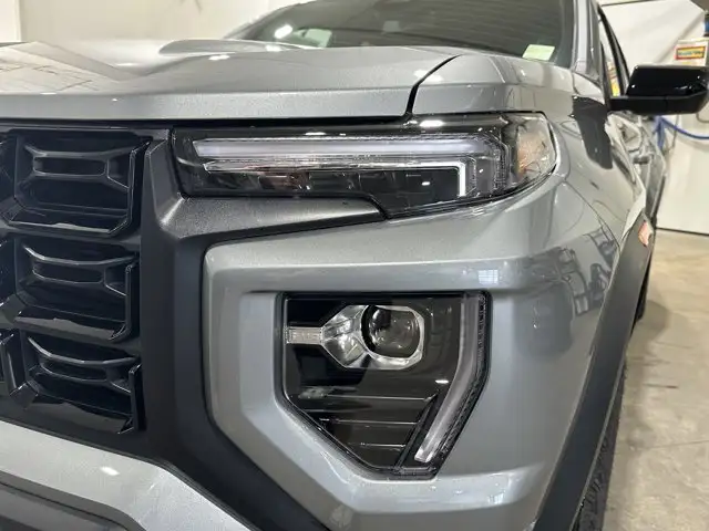 2026 GMC Canyon Elevation - Photo 10