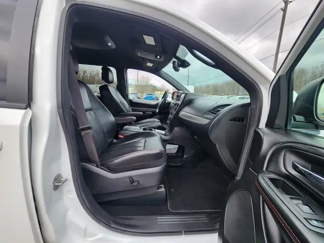 2019 DODGE GRAND CARAVAN GT - Photo 16