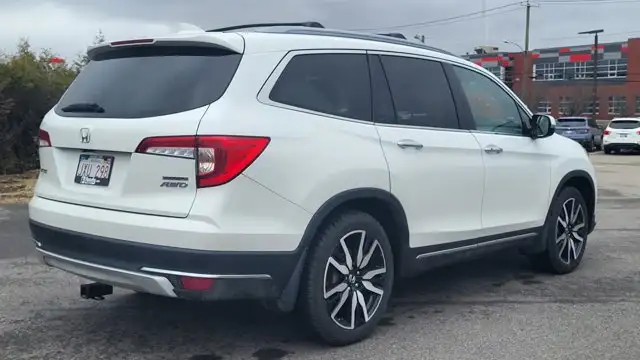 2021 Honda Pilot Touring 7-Passenger - Photo 6
