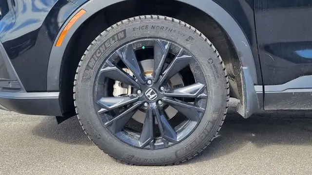 2024 Honda CR-V Hybrid Touring - Photo 11