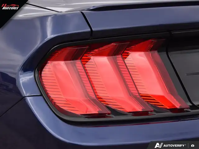 2019 Ford Mustang EcoBoost Premium | LEATHER | HEATED SEATS | NO - Photo 12