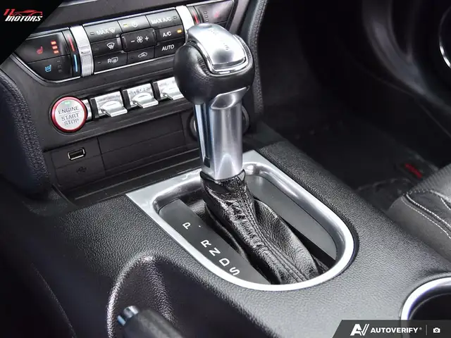 2019 Ford Mustang EcoBoost Premium | LEATHER | HEATED SEATS | NO - Photo 19