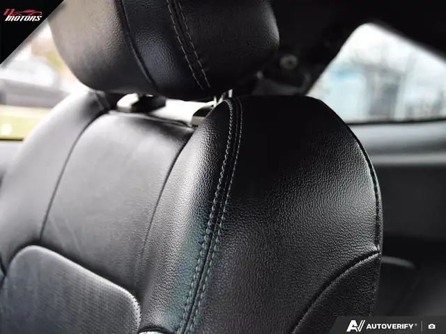 2019 Ford Mustang EcoBoost Premium | LEATHER | HEATED SEATS | NO - Photo 23