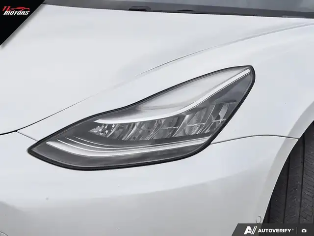 2020 Tesla Model 3 Standard Range Plus | ONE OWNER | CERTIFIED - Photo 10