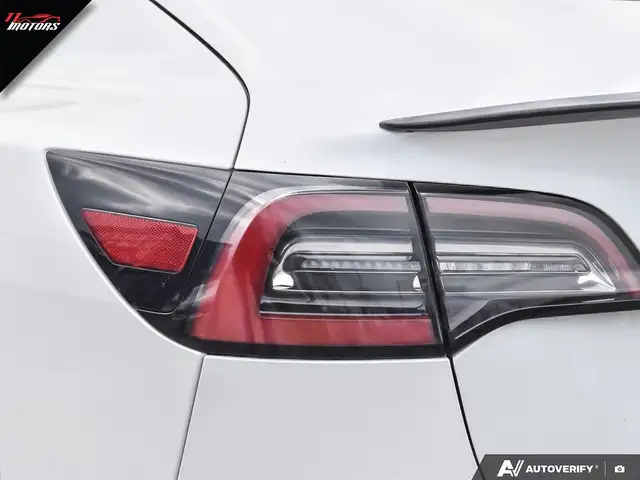 2020 Tesla Model 3 Standard Range Plus | ONE OWNER | CERTIFIED - Photo 12