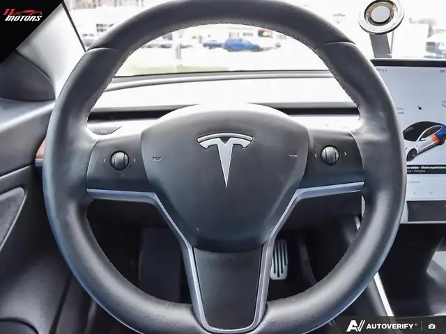 2020 Tesla Model 3 Standard Range Plus | ONE OWNER | CERTIFIED - Photo 14