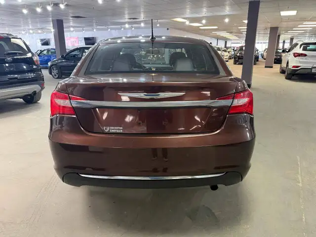 2012 Chrysler 200 4dr Sdn LX, 11 SERVICE RECORDS - Photo 3