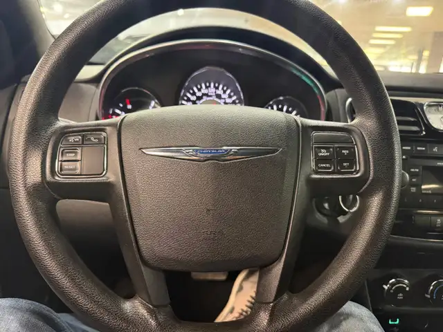 2012 Chrysler 200 4dr Sdn LX, 11 SERVICE RECORDS - Photo 5