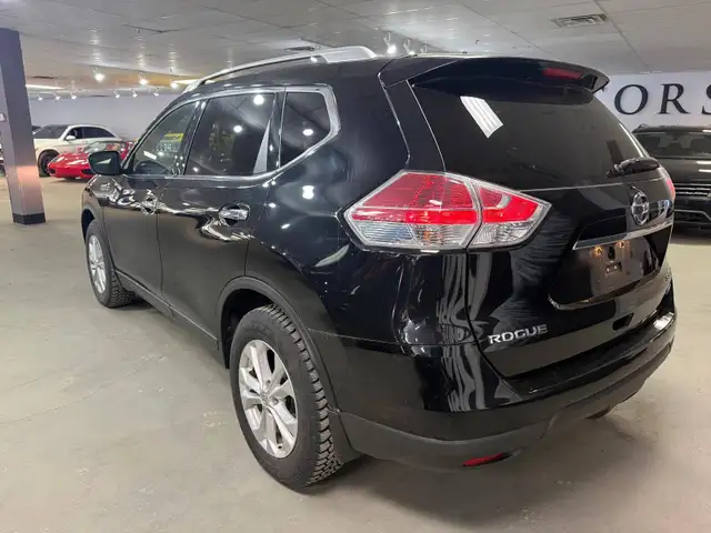 2015 Nissan Rogue AWD 4dr S, 19 DEALER SERVICE RECORDS - Photo 3