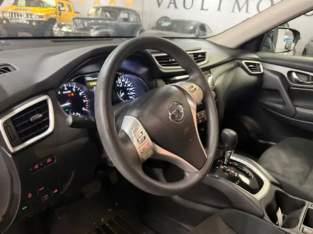 2015 Nissan Rogue AWD 4dr S, 19 DEALER SERVICE RECORDS - Photo 9