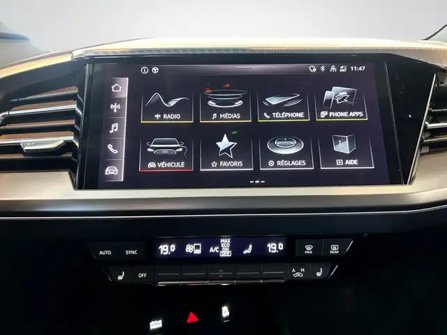 2024 Audi Q4 e-tron Premium w/55 - Photo 17