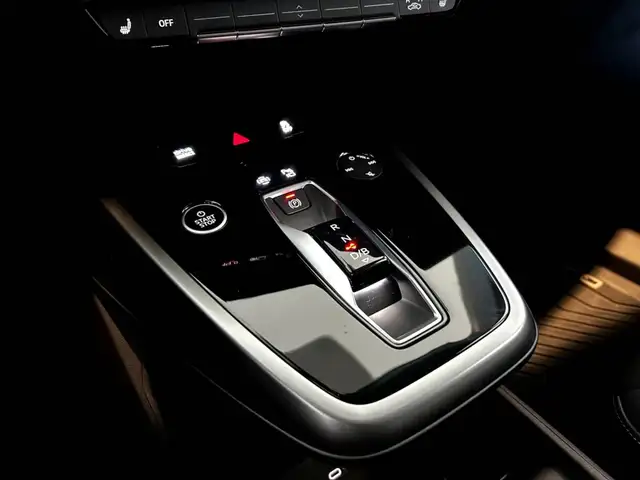 2024 Audi Q4 e-tron Premium w/55 - Photo 18