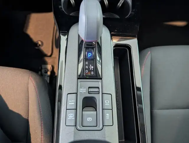 2024 Toyota Prius SE PHEV, 1 Propriét - Photo 14